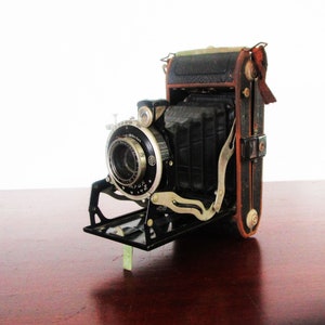 Antique Camera 1930s Weisbaden Gewinner Wirgin Camera Antique Bellows Folding Germany