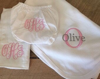 Monogrammed Blanket, Bloomers and Burp Cloth Gift Set, Personalized Gifts, Baby Blankets, Christmas Gift Idea, Baby Gifts