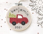 Christmas Hoop Art Tree Ornament, Felt and Embroidery, Red pick-up truck with Christmas tree, Personalized with Name