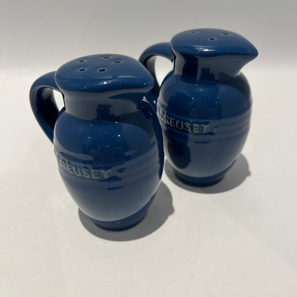 Le Creuset Jug Handled Salt & Pepper Shakers Cobalt Blue