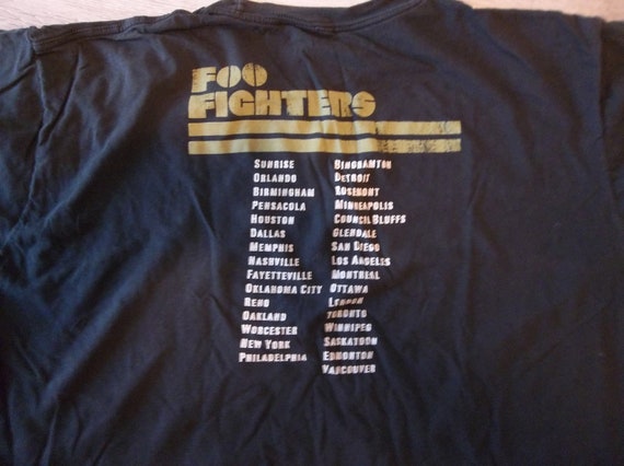 Retro Concert T-Shirt Foo Fighters XL 2000s - image 8
