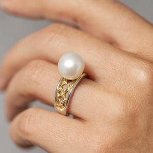 White South Sea Pearl Ring, Sterling Silver Pearl Ring, Handmade Statement Ring, Saltwater Pearl Jewelry, Artisan Ring