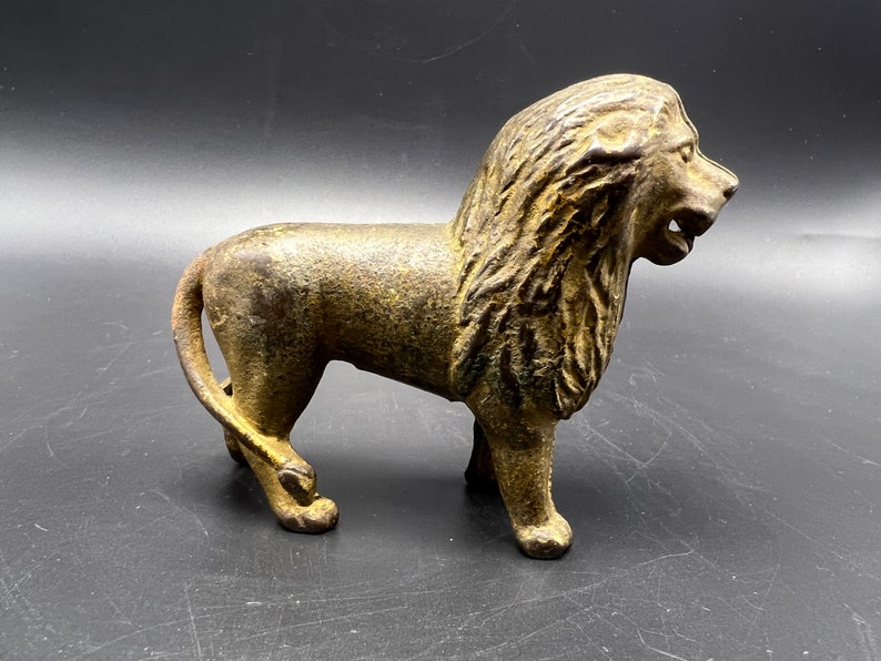 Vintage Lion Coin Bank Cast Iron Piggy Bank Gold Lion - Etsy