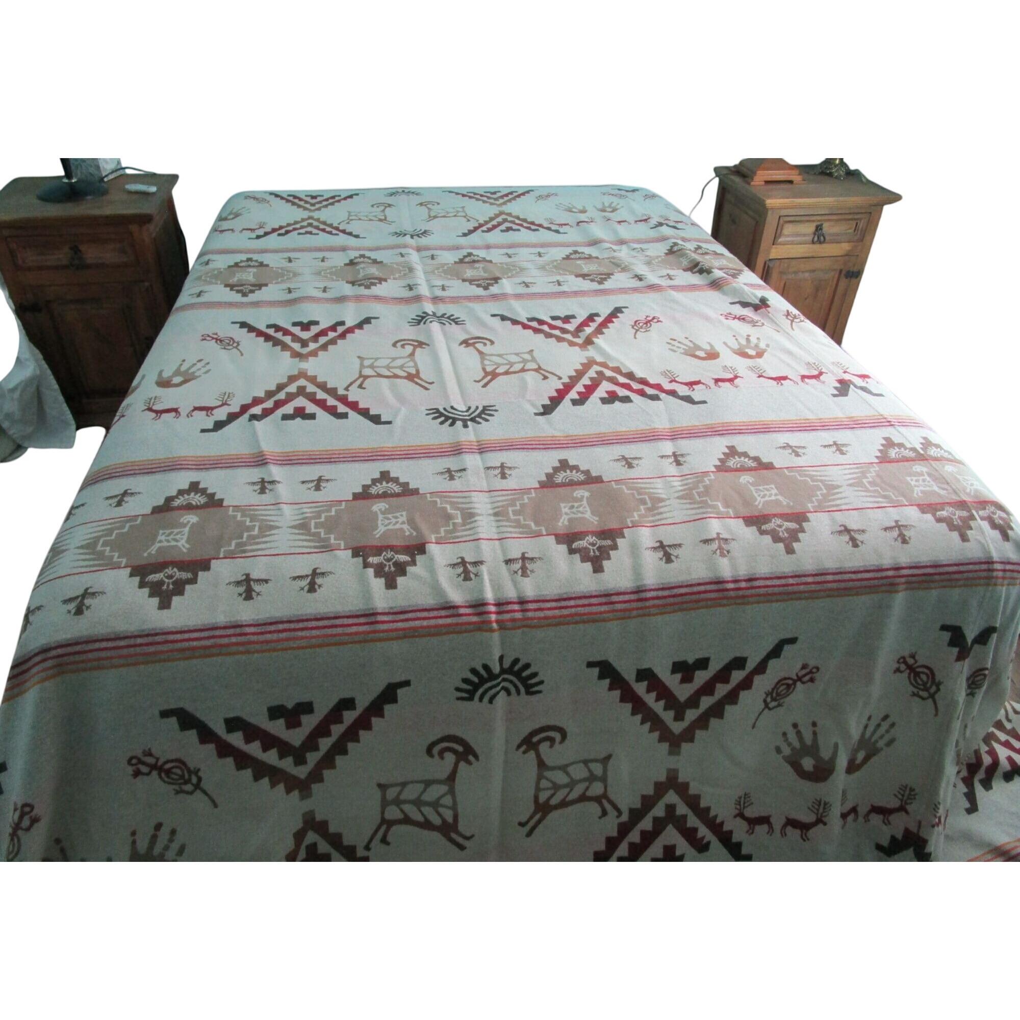 Vintage Pendleton Wool Bedspread King Rock Art Petroglyph Earth