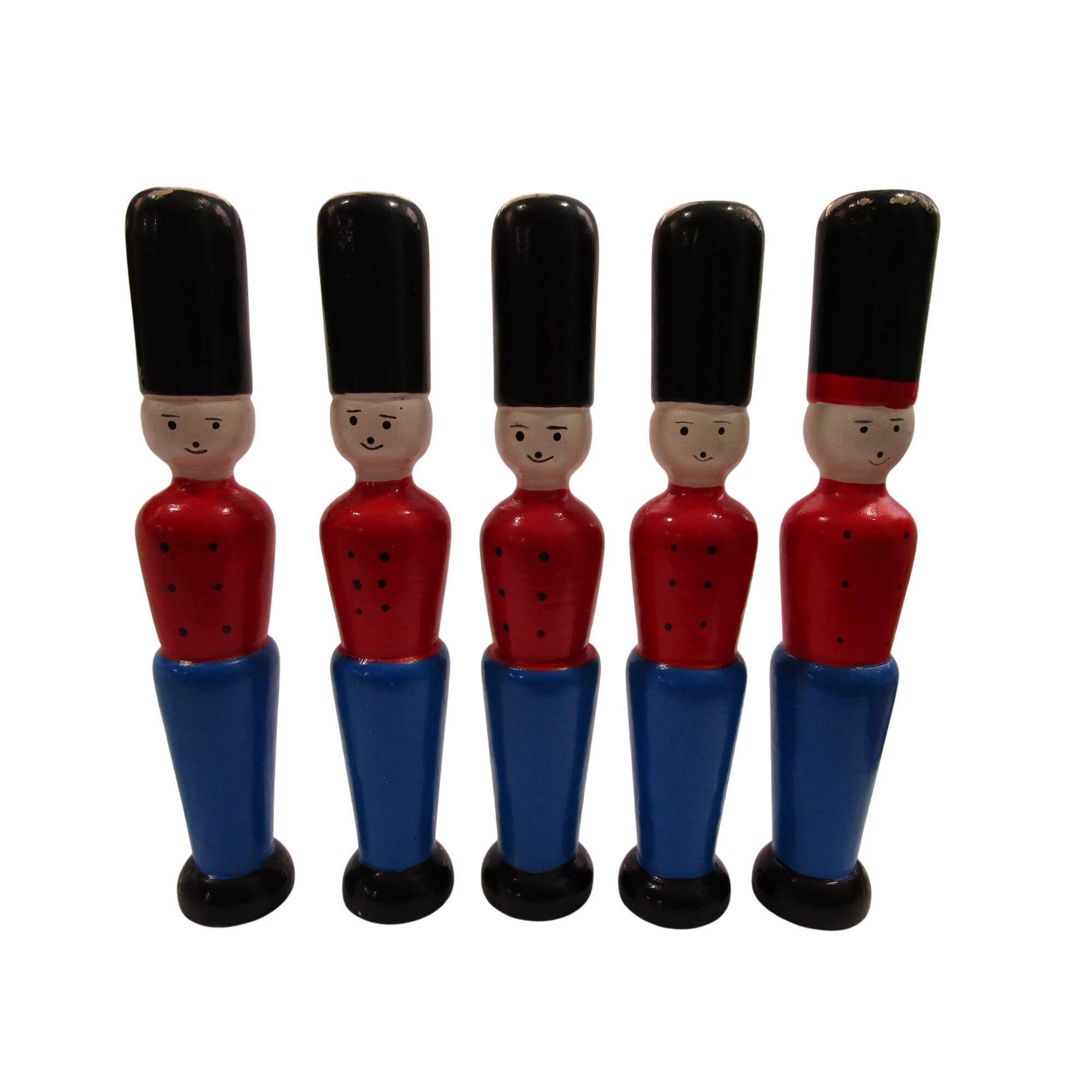 ヴィンテージ フランス製 木製おもちゃの兵隊 スキットルズ ボウリング