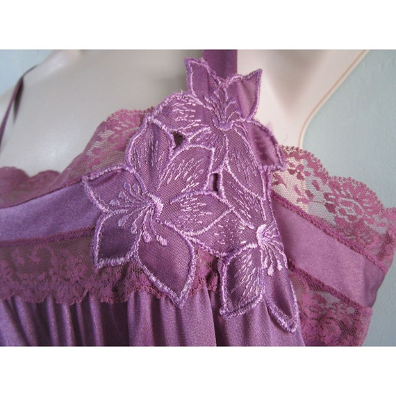 Vintage Flair Purple Plum Chemise Negligee Floral… - image 9