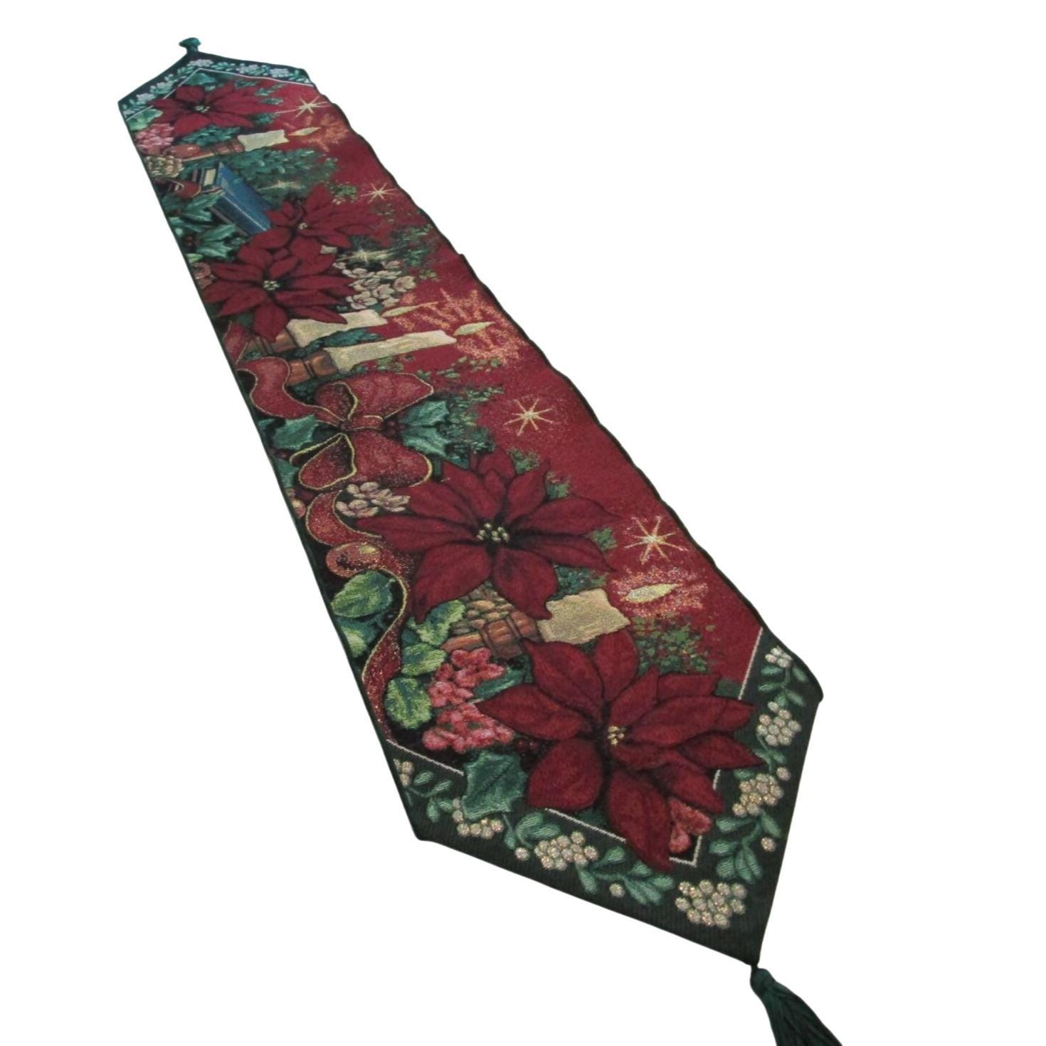 35 Elegant Christmas Hallway and Entryway Decorations 25 Vintage Evening Solitude Christmas Poinsettia Table Runner Book…