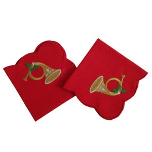 Vintage Red Embroidered Cocktail Napkins French Horn Design Two EUC