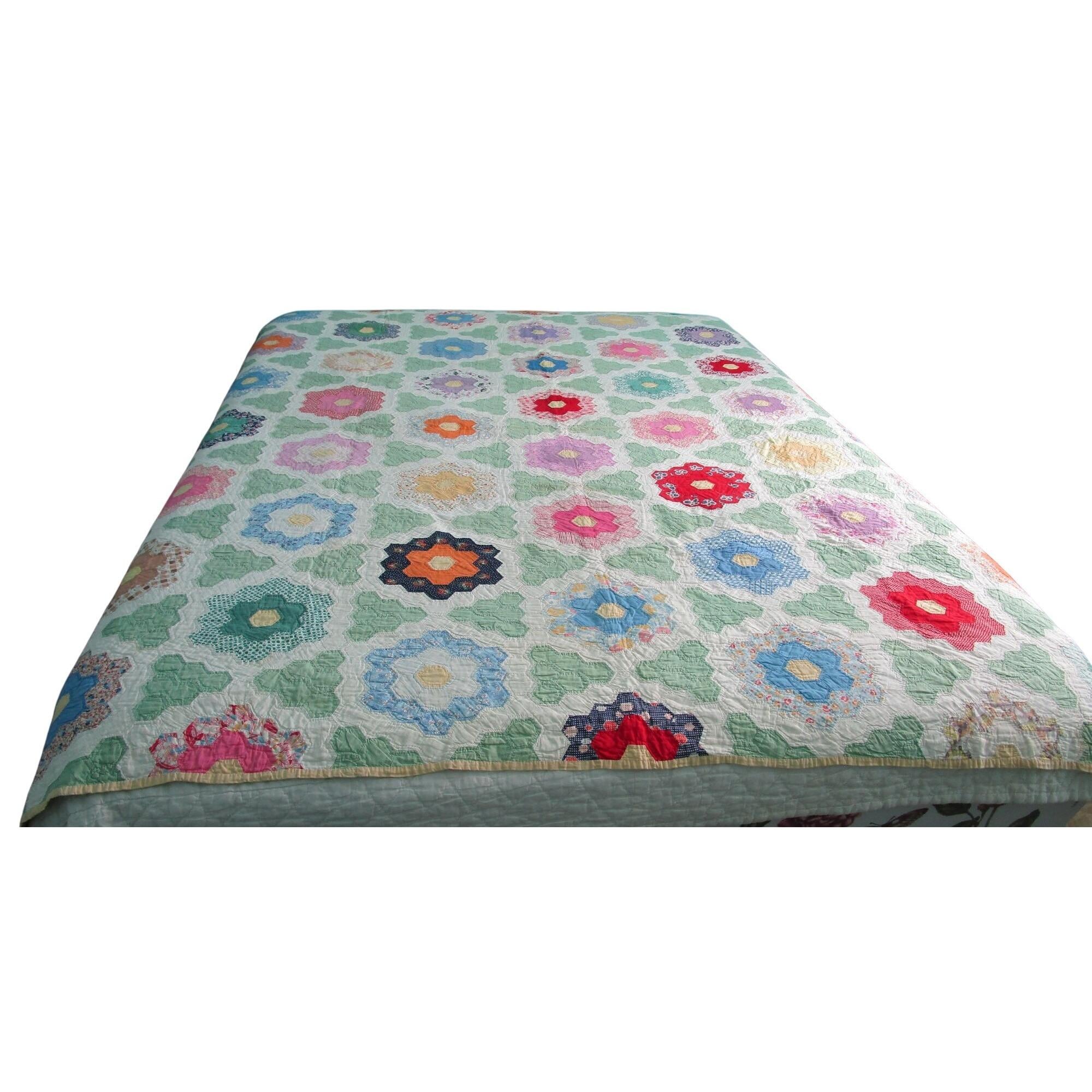 大判 アンティーク パッチワークキルト グランドマザーズフラワーガーデン Antique quilt grandmothers flower garden - Etsy 日本