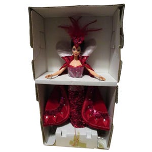 Muñeca Barbie Bob Mackie Reina de Corazones Edición de Coleccionistas Caja Abierta EUC