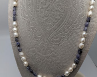 Ketting tanzaniet en zoetwaterparel; Edelsteensieraden; Kralen sieraden; Parelketting; OOAK; Edelsteenketting: