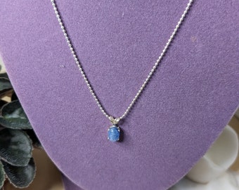 Ciondolo in argento sterling con cianite blu 2,10 CTW 8x6mm; Gioielli con pietre preziose; Argento sterling; Gioielli d'argento; Cianite