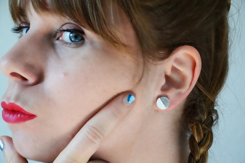 Gift for her Round studs earring Christmas-gift-for-women Minimalist studs Geometric studs Leather stud earrings White stud Wife gift
