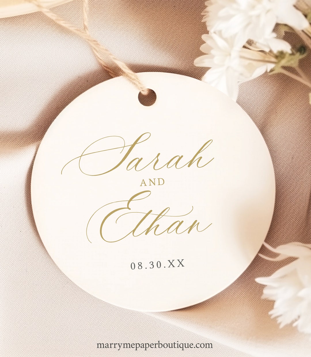 Round Wedding Favor Tag Template, Calligraphy Design in Gold, Editable ...