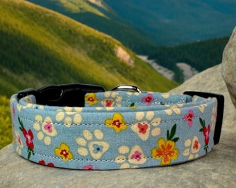 Flower and paw print dog collar, fabric handmade dog collar, side release dog collar, adjustable, washable, tropical floral dog collar