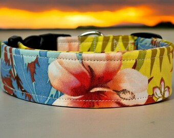 Tropical Hawaiian dog collar, handmade dog collar, side release, adjustable, washable dog collar, fabric dog collar, floral dog collar