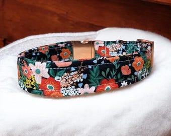 Floral dog collar, handmade fabric dog collar, personalized dog collar, washable side release, adjustable dog collar, engraved dog collar
