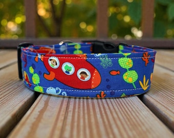 Cute Under the sea submarine handmade dog collar, adjustable side release, washable cotton fabric, webbing core, customizable hardware