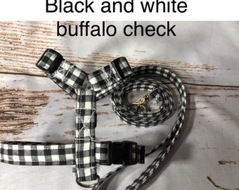 Dog harness, Harness leash set, matching leash, step in harness, standard harness, plaid dog harness, buffalo plaid harness, buffalo check,