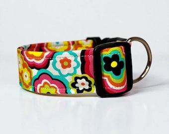 Large floral print dog collar, handmade customizable adjustable pet collar, side release washable fabric dog collar