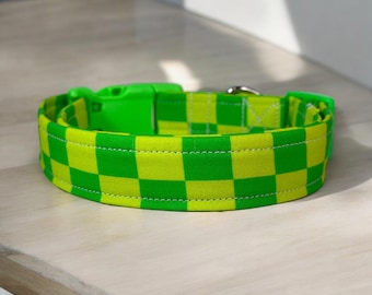 Retro Checkered Dog Collar, Handmade Adjustable Collar, Washable Fabric dog collar, Pet Accessory, Custom dog collar, side release collar