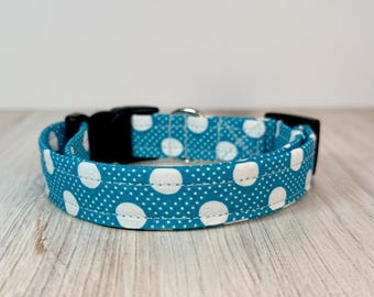 Polka dots handmade dog collar, adjustable side release, washable cotton fabric, webbing core, customizable hardware