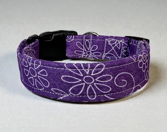 Purple & White Floral Print Handmade dog collar, adjustable side release, washable cotton fabric, webbing core, customizable hardware color