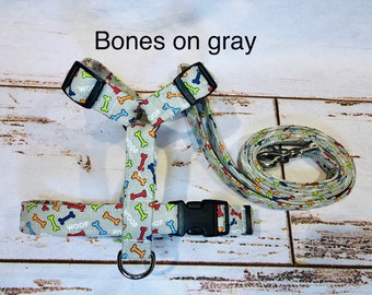 Dog harness, Harness and leash, step in harness, standard harness, adjustable harness, leash, boy dog harness, bones on gray, dog bone print