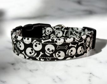 Skull Halloween dog collar, handmade fabric dog collar, side release adjustable dog collar, funny dog collars, washable, gift for dog