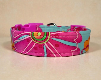 Spring Floral Handmade dog collar: Washable fabric, adjustable side release, webbing core, customizable hardware, wide dog collar
