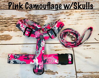 Dog harness, Harness and leash set, step in harness, standard Roman harness, dog halter, harness and leash set, dog halter, pink skull print