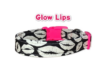 Glow in the dark dog collar, lips dog collar, funny dog collar, dog collar girl, side release, adjustable, washable, fabric dog collar