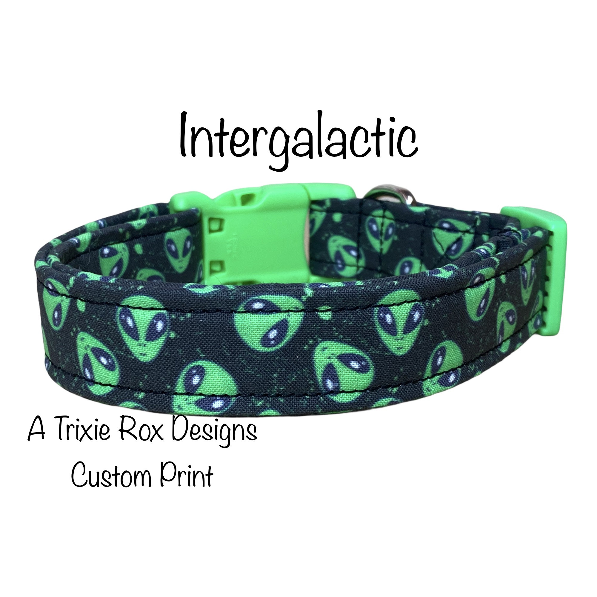 Alien Dog collar, Sci Fi dog collar, SciFi, funny dog collar, green
