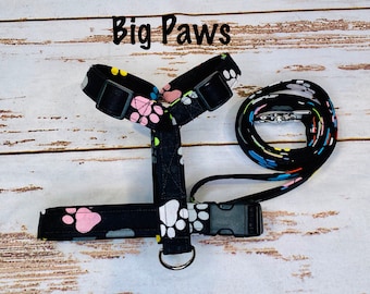 Dog harness, Harness and leash, step in harness, standard harness, dog harness set, adjustable harness, paw print harness, paw print