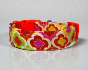 Neon Quatrefoil handmade dog collar, adjustable side release, washable cotton fabric, webbing core, customizable hardware color