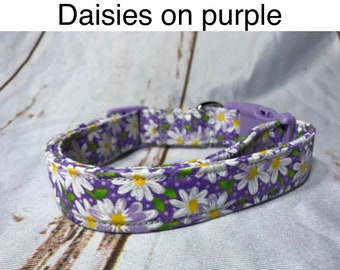 Purple daisy dog collar, dog collar girl, purple, daisies, adjustable collar, washable collar, eco friendly collar, purple daisies, white