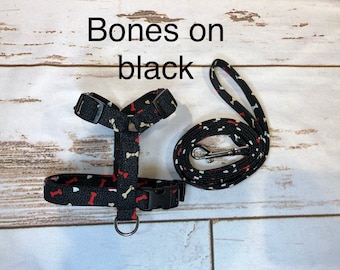 Dog harness, Harness and leash, step in harness, standard harness, adjustable harness, leash,  boy dog harness, bones on black, bone print