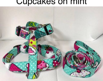 Dog harness, Harness and leash, step in harness, standard harness, dog harness set, dog halter, girl, mint green, cupcakes, cute cupcakes