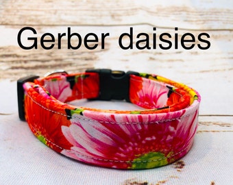 Dog Collar, girl dog collar, adjustable collar, martingale collar, buckle dog collar, side release buckle, floral dog collar, gerber daisy