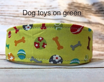 Dog toy dog collar, green dog collar, funny dog collar, side release collar, adjustable dog collar, fabric dog collar, washable, green, boy