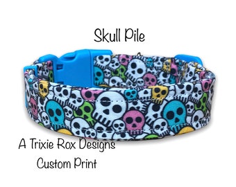 Skull dog collar, funny dog collar, skulls, eco friendly, skull cat collar, adjustable, washable, dog collar for girls, dog collar for boys