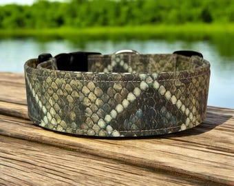 Snake skin print dog collar, handmade fabric dog collar, side release adjustable dog collar, funny dog collars, washable, gifts for dogs