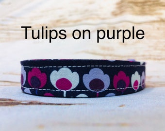 Tulip dog collar, floral dog collar, handmade dog collar, adjustable dog collar, purple dog collar, washable side release dog collar, fabric