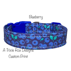 Blueberry dog collar, dog collar, fruit dog collar, food dog collar, cat collar, adjustable side release collar, washable, fabric dog collar