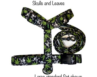 Weed dog harness and leash set, standard Roman harness, step in harness, dog harness, adjustable dog harness, Cannabis, Marijuana, Skulls