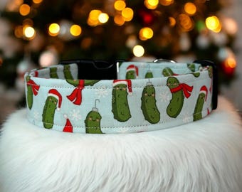 Christmas Pickle dog collar, handmade side release dog collar, girl dog collar, boy dog collar, custom collar, washable, adjustable collar