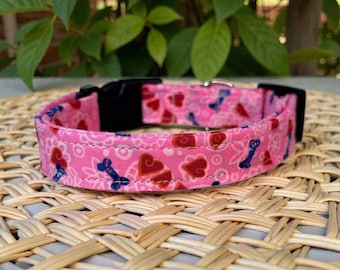 Valentine heart Bandana print Funny handmade dog collar: Washable fabric, adjustable side release, webbing core, customizable hardware