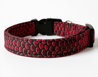 Handmade Red Snakeskin Print Dog Collar: Adjustable Fabric Pet Collar