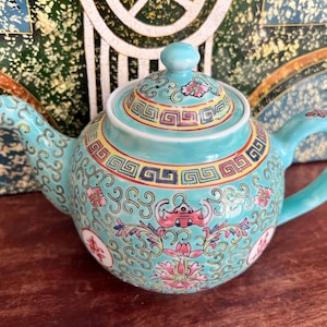 Chinese Jingdezhen Fine Art Ceramics Hand Painted Turquoise Blue Mun Shou Longevity Teapot Circa 1910s-1940s
