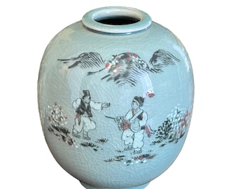 Vintage Korean celadon porcelain vase // artist signed on the base // hand painted Korean traditional dancing theme